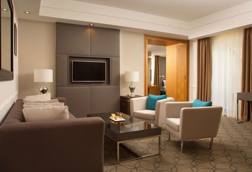 Отель Doubletree By Hilton Kazan City Center