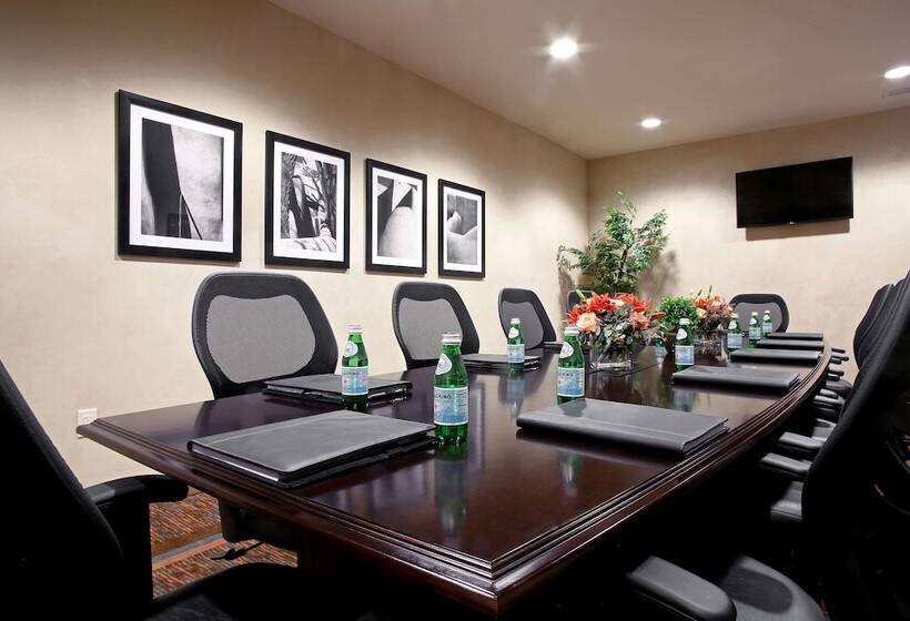 Drury Plaza Hotel In Santa Fe