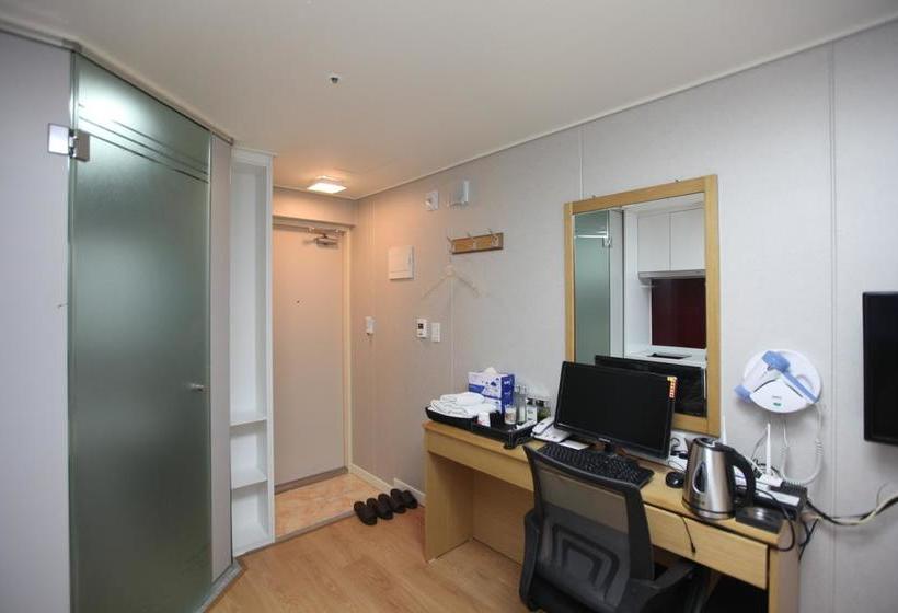 בית מלון כפרי Easy Residence