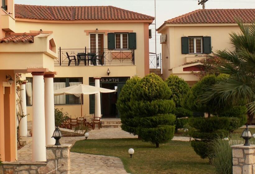 هتل Elanthi Village Apartments