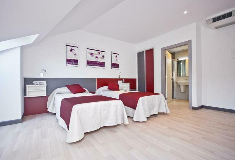 Отель Ferramenteiro De Portomarin