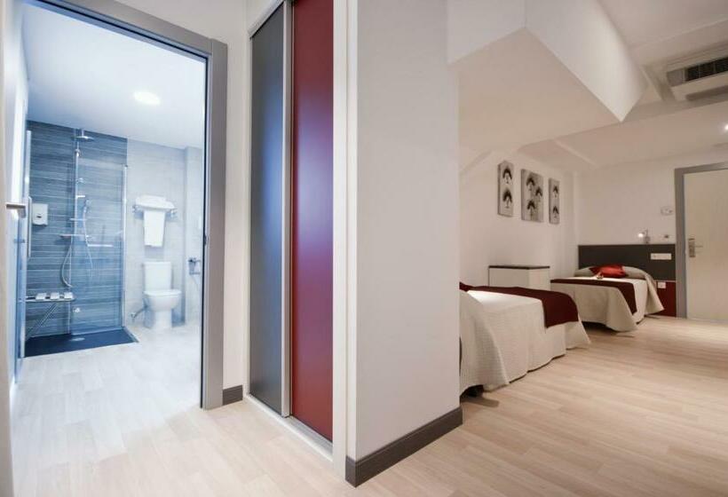 Отель Ferramenteiro De Portomarin