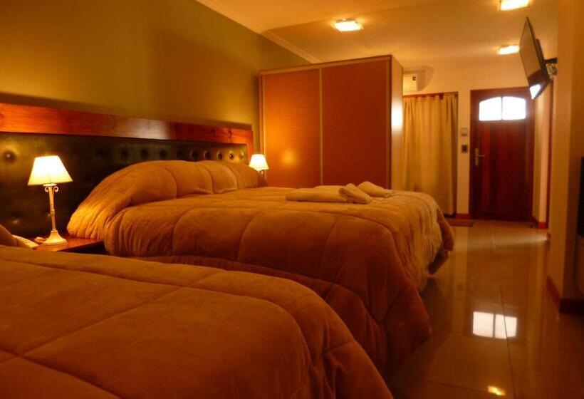 فندق Garden House