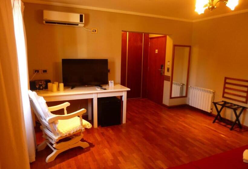 فندق Garden House