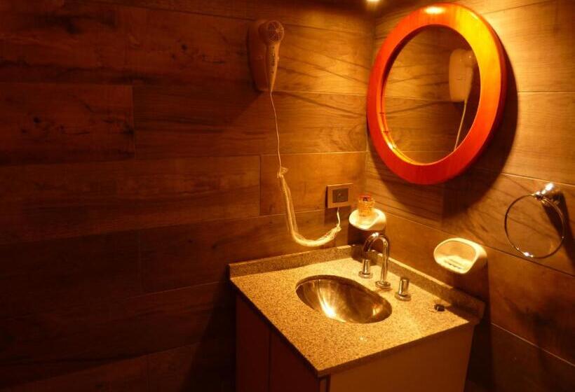 فندق Garden House