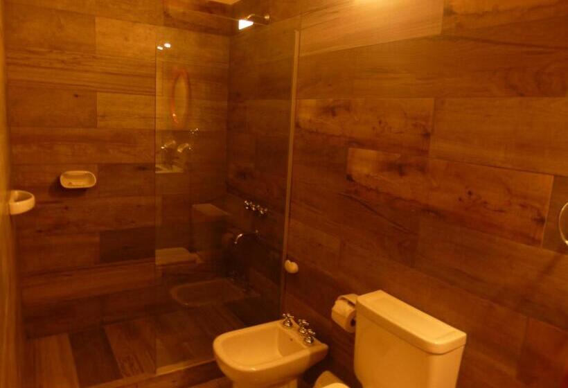 فندق Garden House