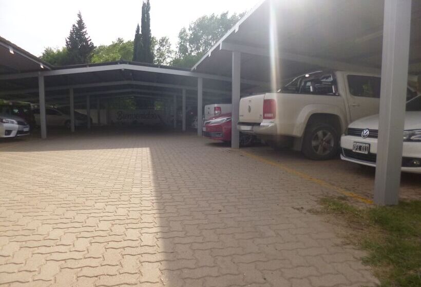 فندق Garden House