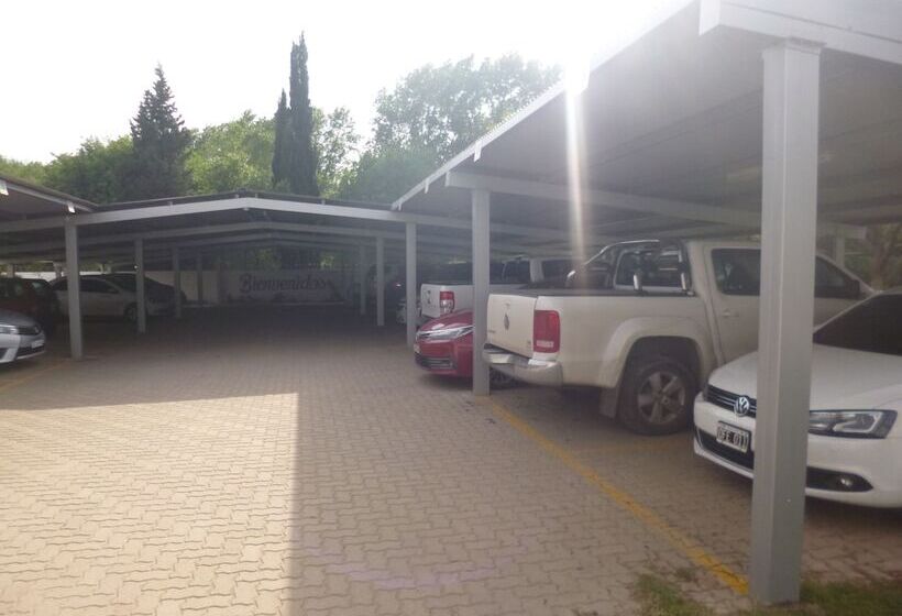 فندق Garden House