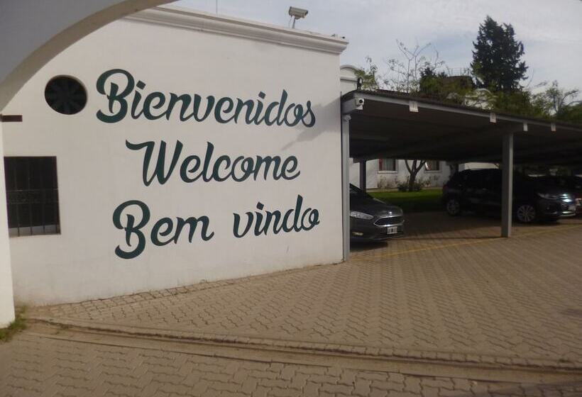 فندق Garden House