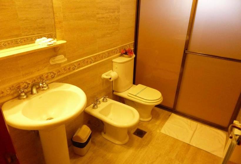 فندق Garden House