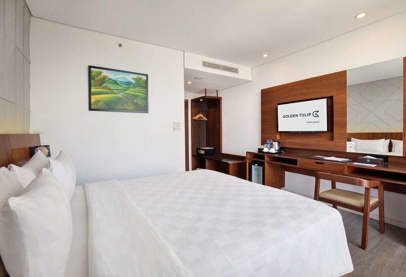 ホテル Golden Tulip Pontianak