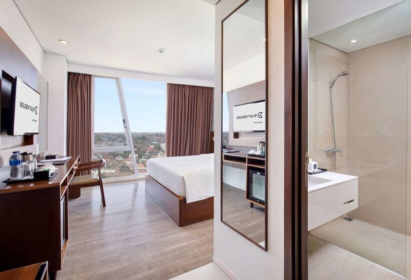 ホテル Golden Tulip Pontianak