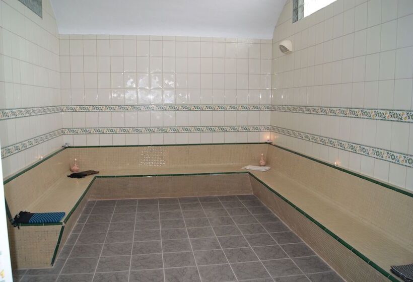 Le Grand Hotels Des Thermes