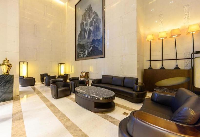 فندق Ramada By Wyndham Zhengzhou East