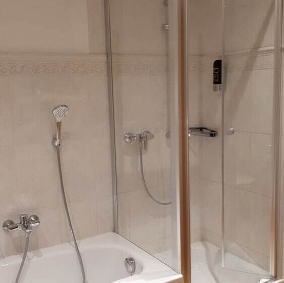 فندق Habichtstein