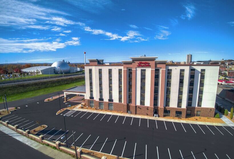 هتل Hampton Inn & Suites Springfield/downtown