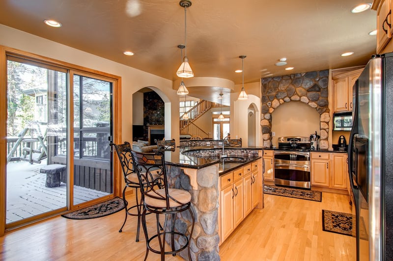 هتل Highlands Ridge Retreat By Pinnacle Lodging