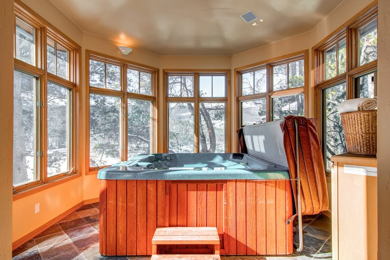 Отель Highlands Ridge Retreat By Pinnacle Lodging