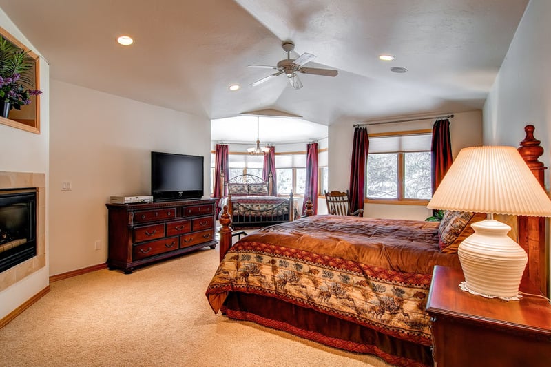 هتل Highlands Ridge Retreat By Pinnacle Lodging