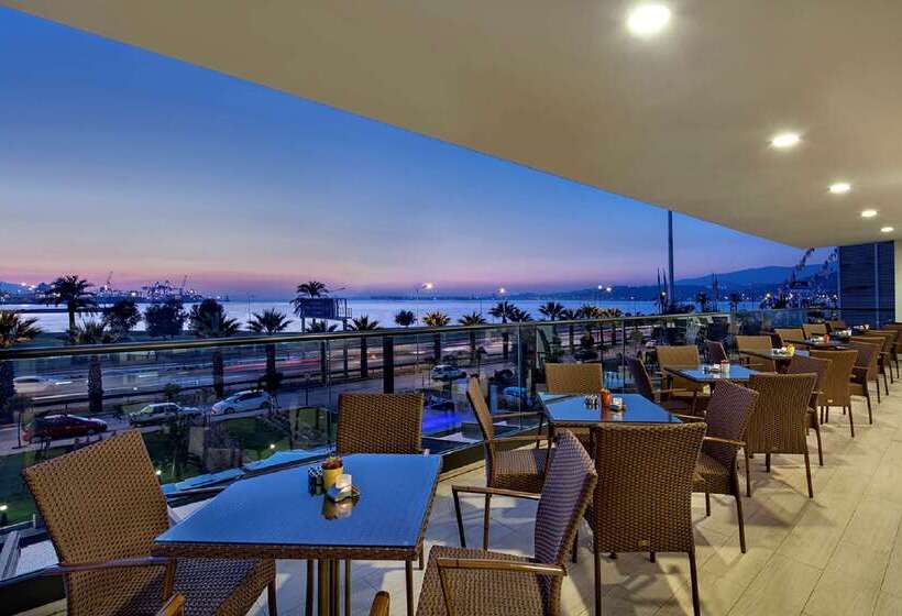 Hotel Hilton Garden Inn Izmir Bayrakli