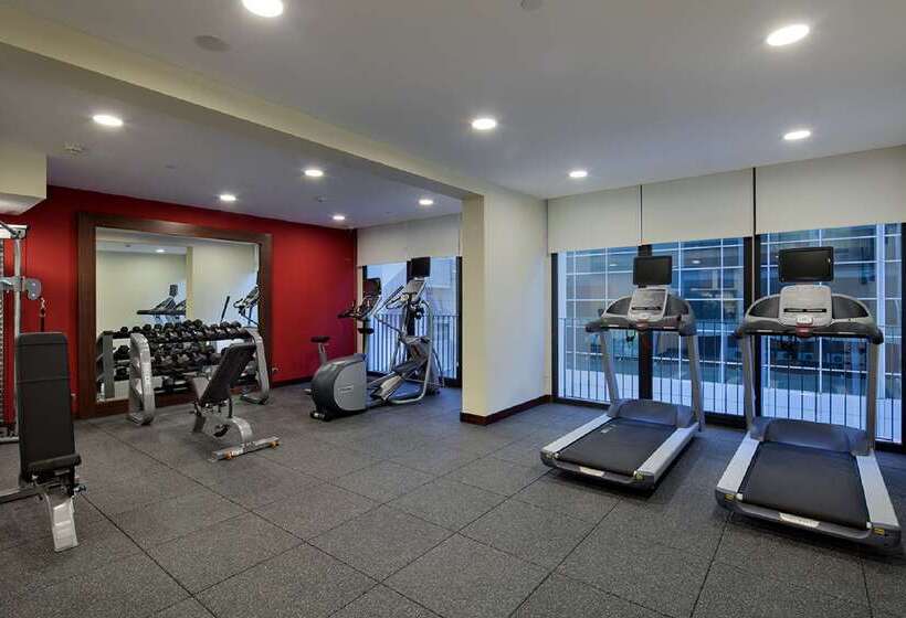 Hotel Hilton Garden Inn Izmir Bayrakli