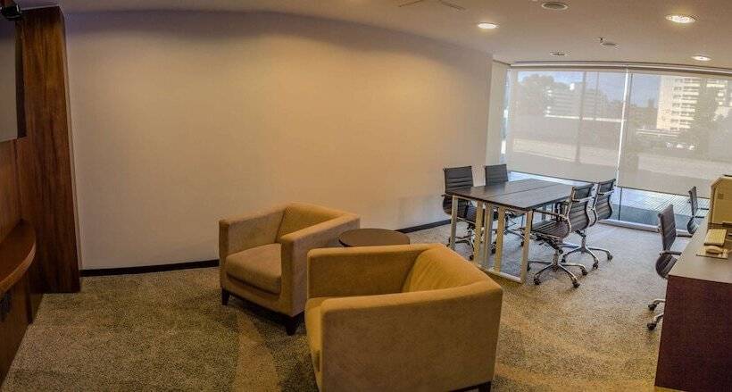 酒店 Hilton Garden Inn Montevideo