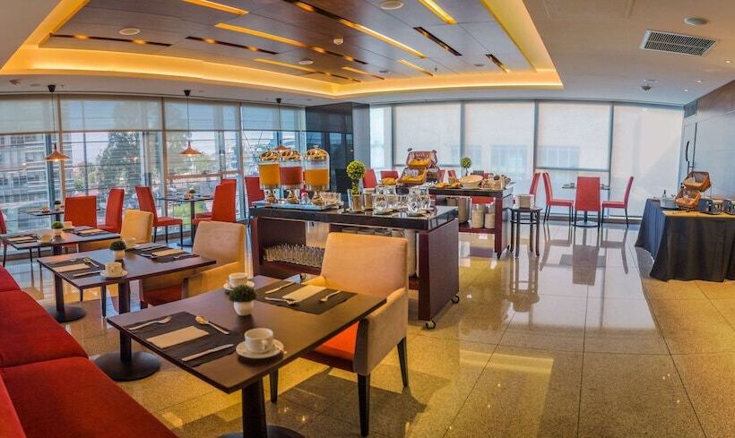 בית מלון כפרי Hilton Garden Inn Montevideo