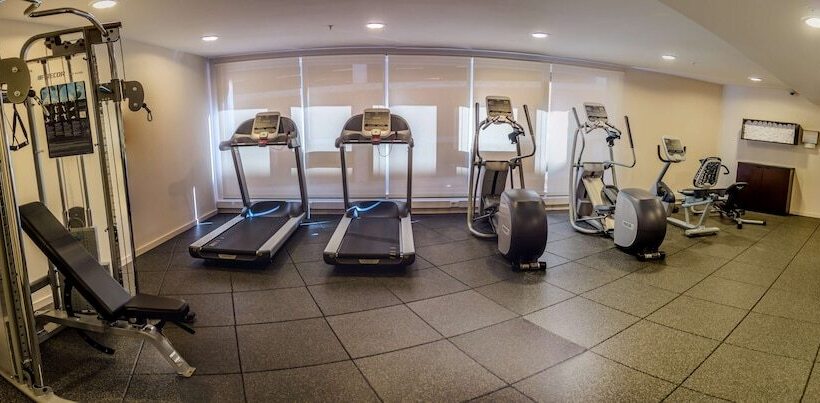 בית מלון כפרי Hilton Garden Inn Montevideo