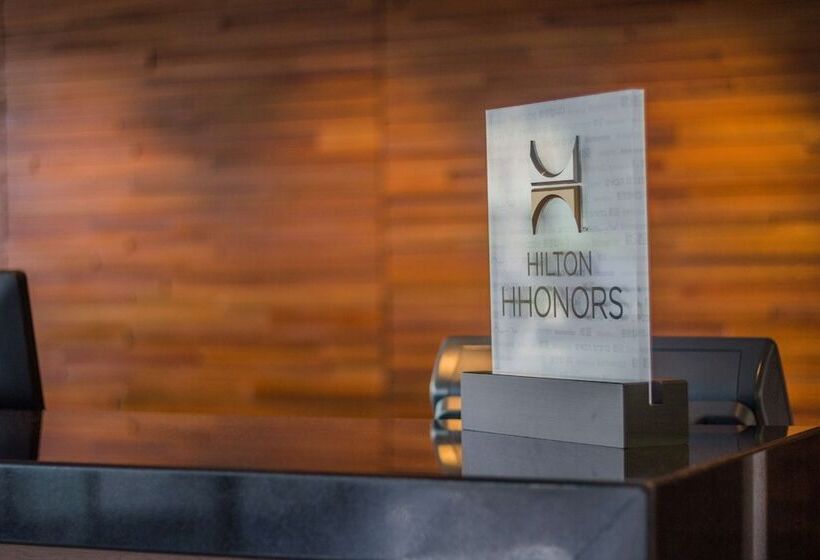 בית מלון כפרי Hilton Garden Inn Montevideo