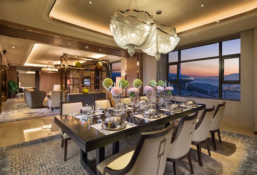 فندق Hilton Urumqi