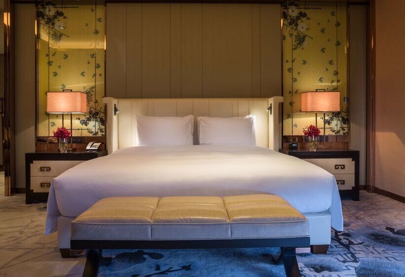 ホテル Hilton Urumqi