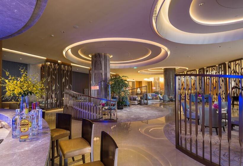 ホテル Hilton Urumqi
