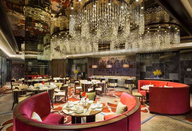 ホテル Hilton Urumqi