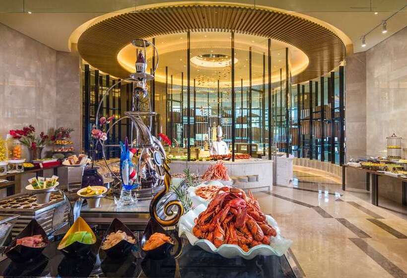 ホテル Hilton Urumqi