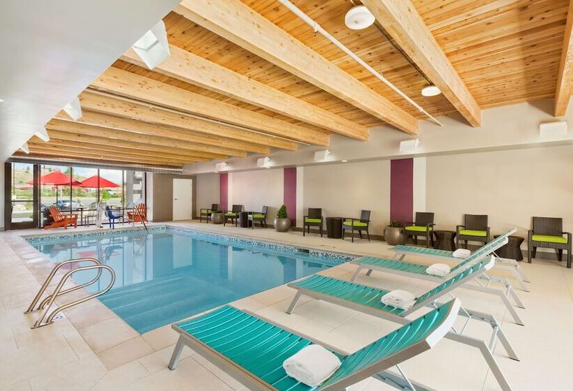 فندق Home2 Suites By Hilton Farmington/ Bloomfield