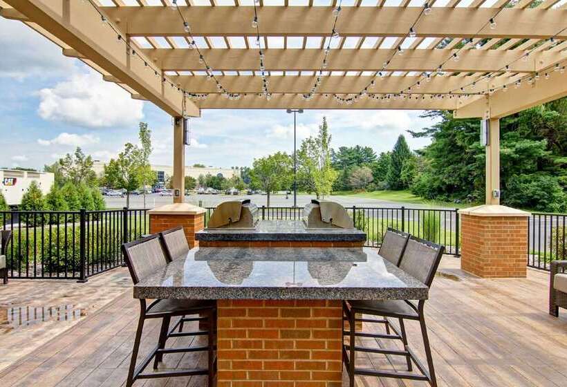 בית מלון כפרי Homewood Suites By Hilton Clifton Park