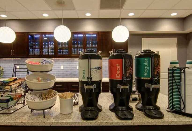 בית מלון כפרי Homewood Suites By Hilton Clifton Park