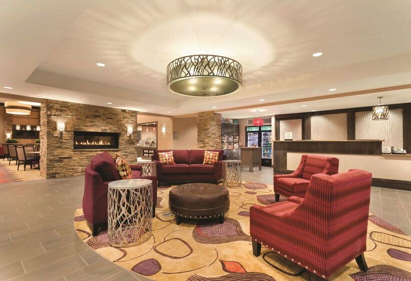 هتل Homewood Suites By Hilton West Des Moines/sw Mall Area