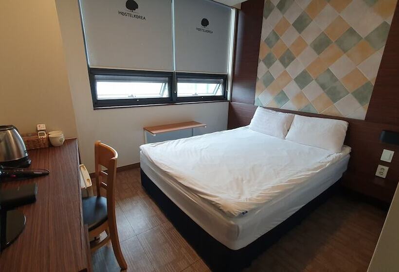 ホテル Hostel Korea   Changdeokgung
