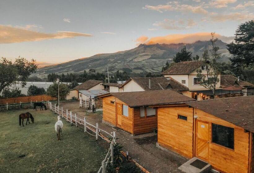 هتل Hosteria Papagayo Cotopaxi