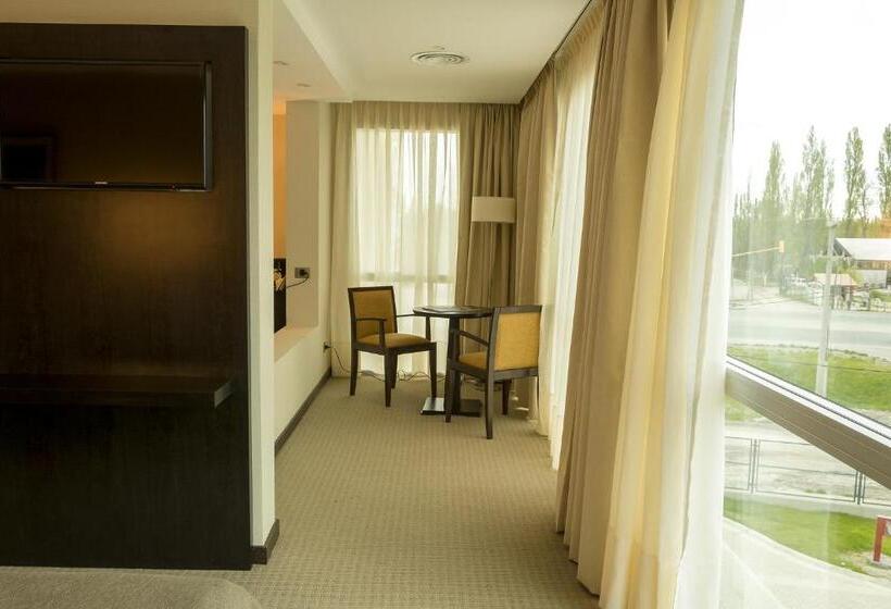 호텔 Howard Johnson Neuquen