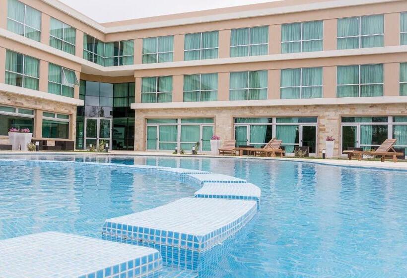 호텔 Howard Johnson Neuquen