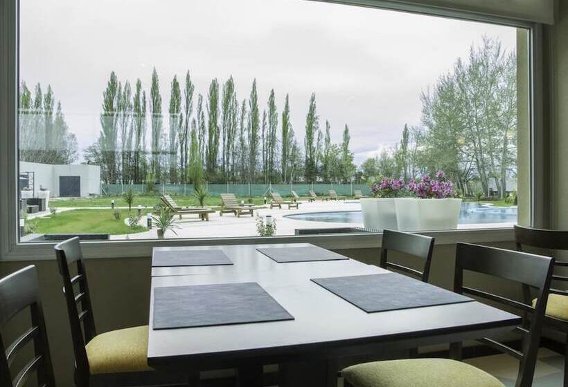 호텔 Howard Johnson Neuquen