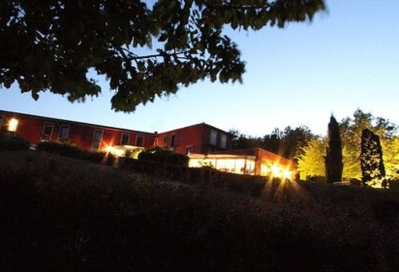 בית מלון כפרי Hôtel Restaurant La Montagne De Brancion