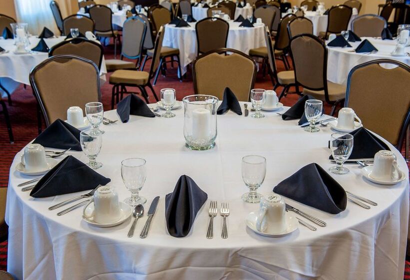 בית מלון כפרי Hyatt Place Bowling Green