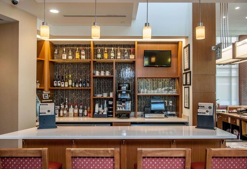 בית מלון כפרי Hyatt Place Bowling Green