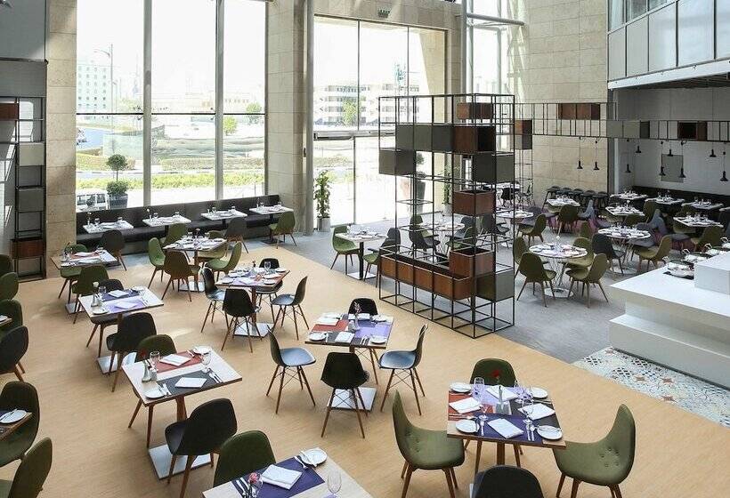 هتل Ibis Styles Dubai Jumeira