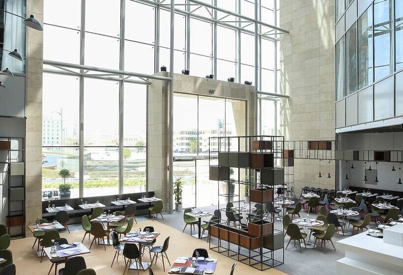 هتل Ibis Styles Dubai Jumeira