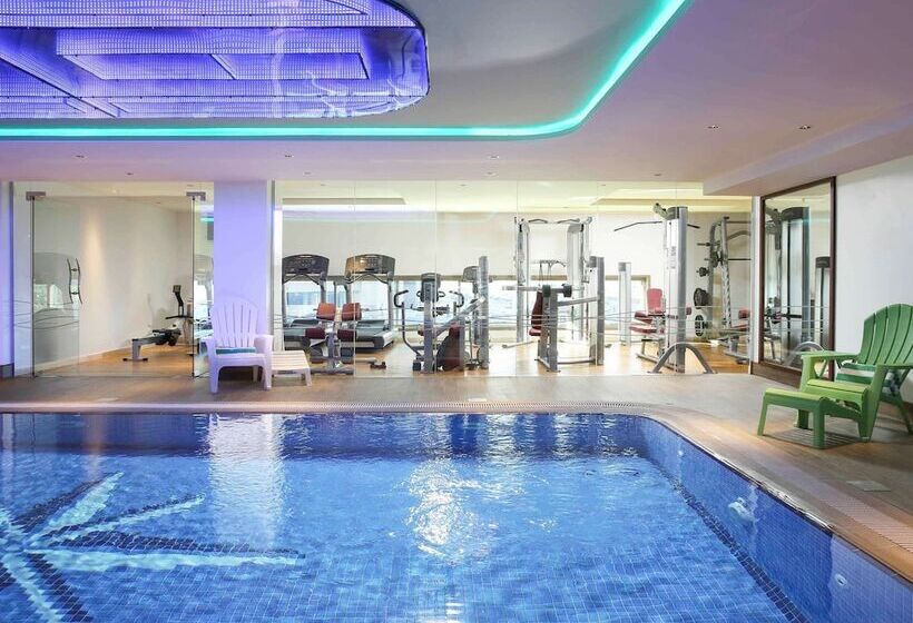 هتل Ibis Styles Dubai Jumeira