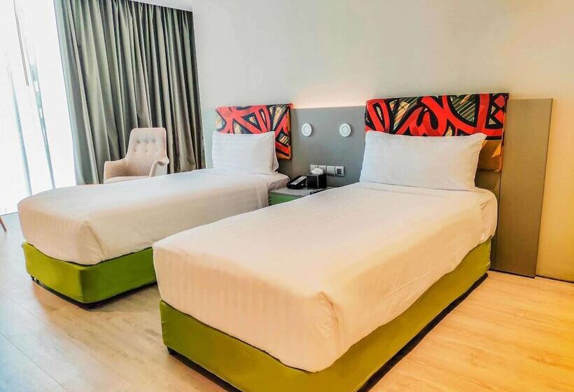 هتل Ibis Styles Dubai Jumeira